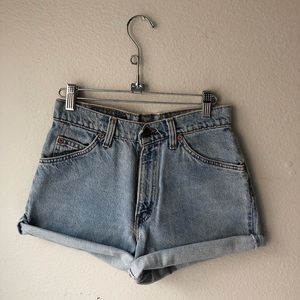 Levi’s denim shorts